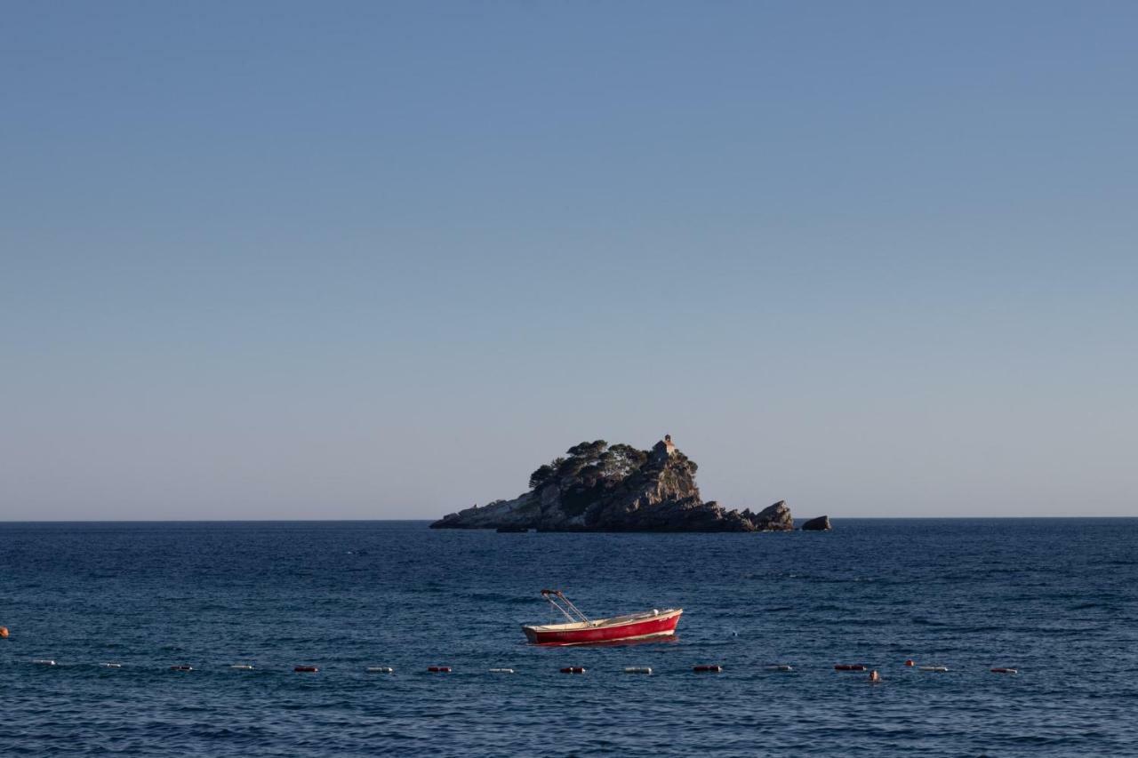 Adriatrek Bed & Breakfast Petrovac Dış mekan fotoğraf